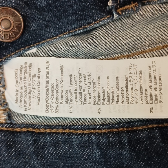 Madewell 9" Mid-Rise Skinny Jeans - Picture 7 of 8